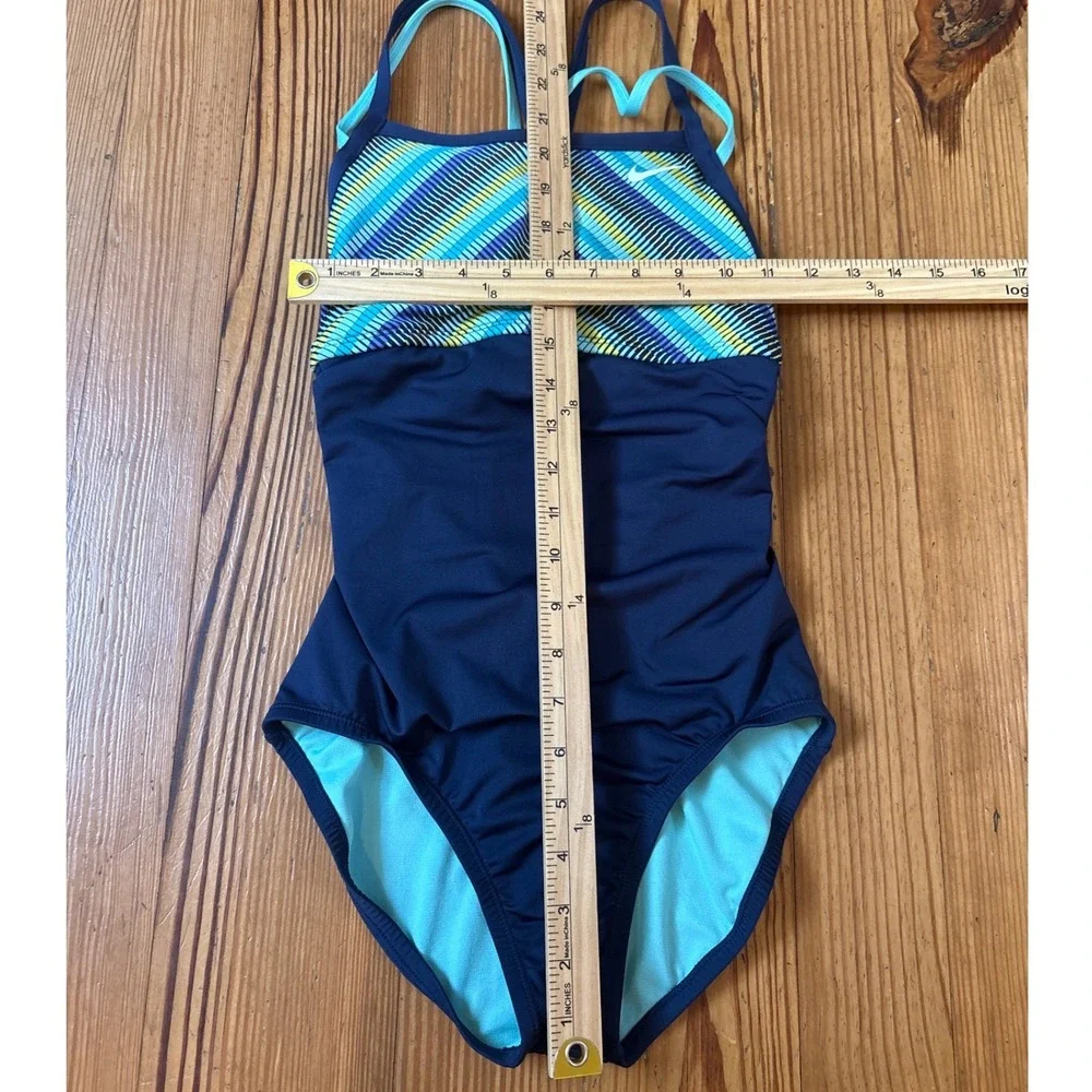 Nike One Piece Swimsuit Women Blue Chevron Athletic Racerback SIZE Small